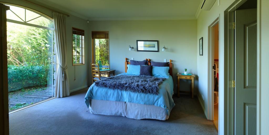 אגם טאופו Tauhara Sunrise Lodge מראה חיצוני תמונה