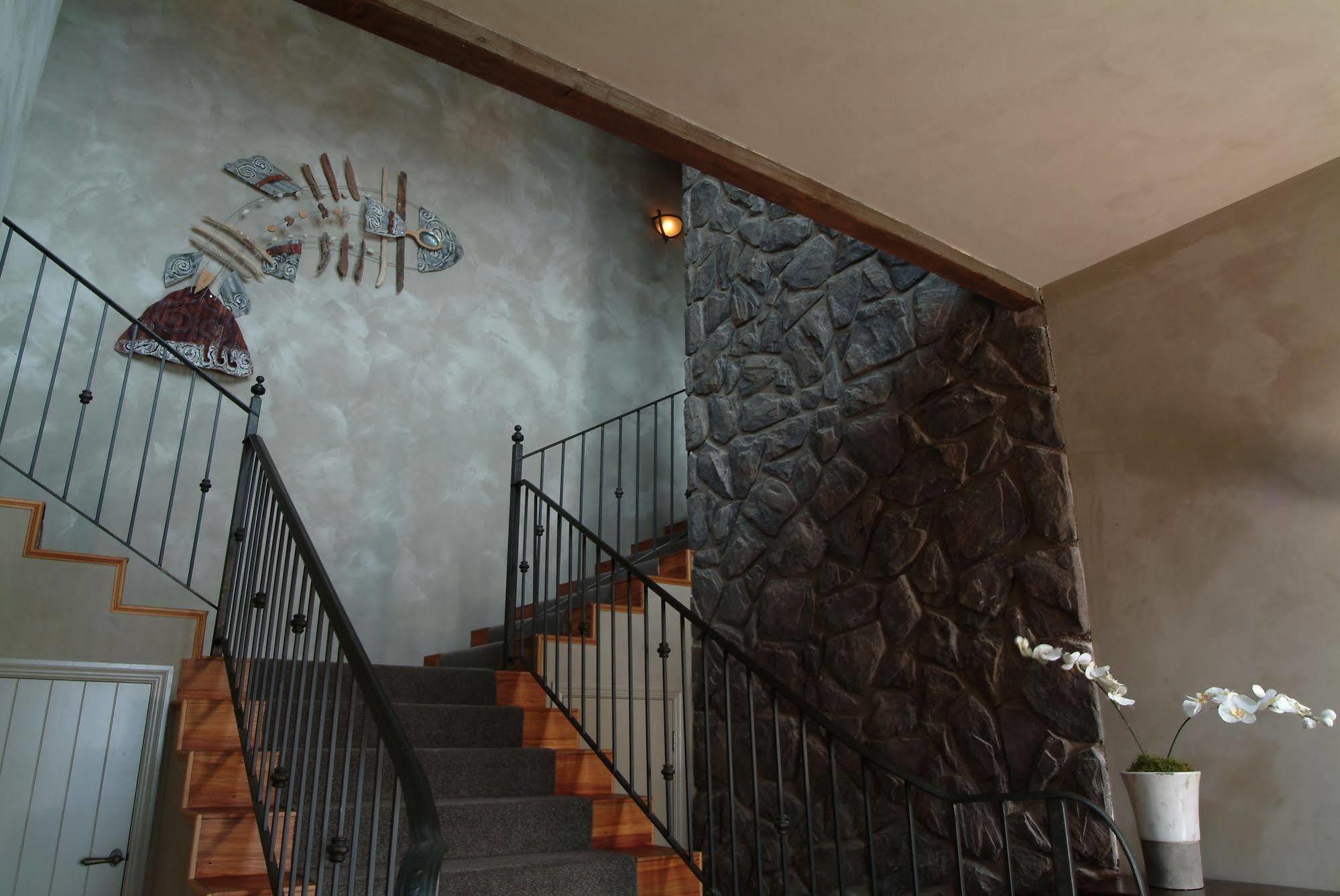 אגם טאופו Tauhara Sunrise Lodge מראה חיצוני תמונה