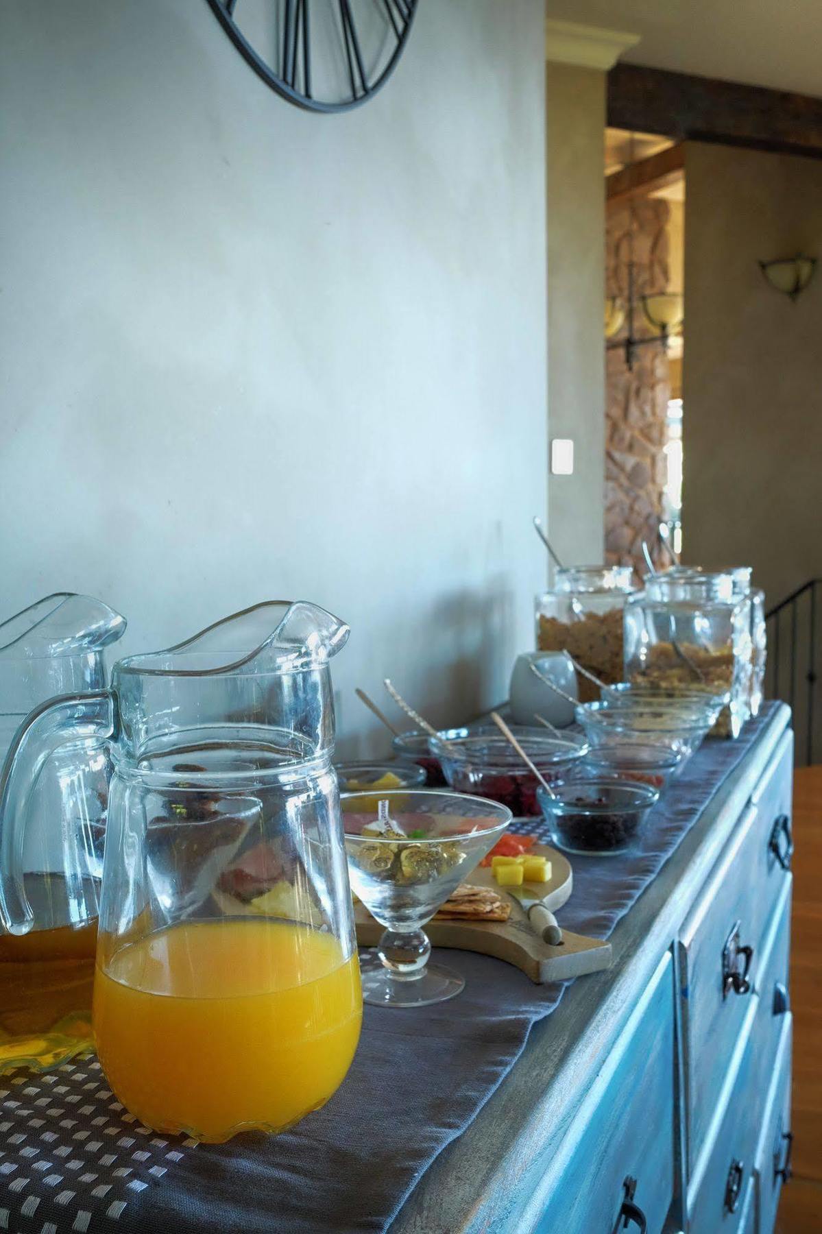 אגם טאופו Tauhara Sunrise Lodge מראה חיצוני תמונה
